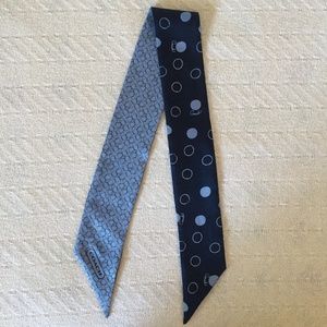 Coach ponytail scarf